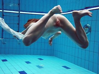Blonde Babe Naked Underwater Diana Zelenkina free video