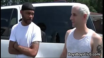 Black Muscular Gay Man Fuck White Teen Boy free video