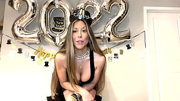 A New Year Message From Your Favorite Camster Models free video